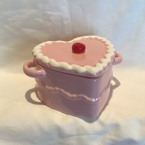 Target Dollar Spot Valentine Pink Ceramic Bakeware